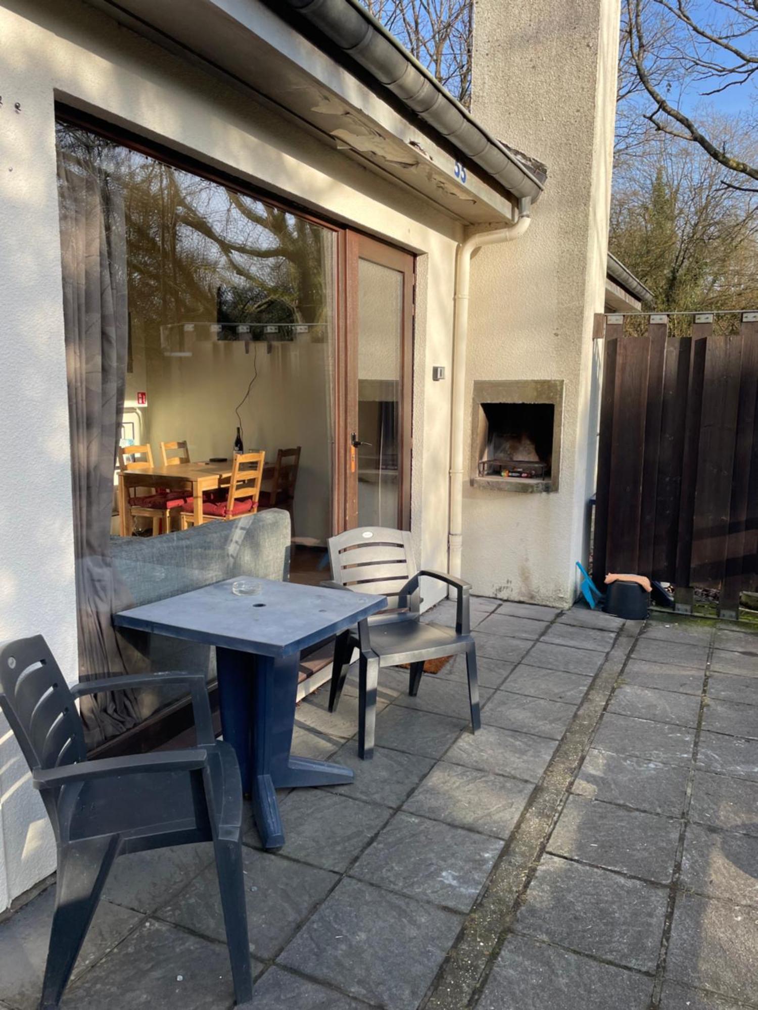 Mooie Bungalow In De Prachtige Natuur Hastiere-par-dela Esterno foto